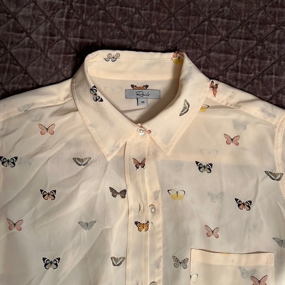 Rails Silk Blush Butterflies Button Up Xs - image 3